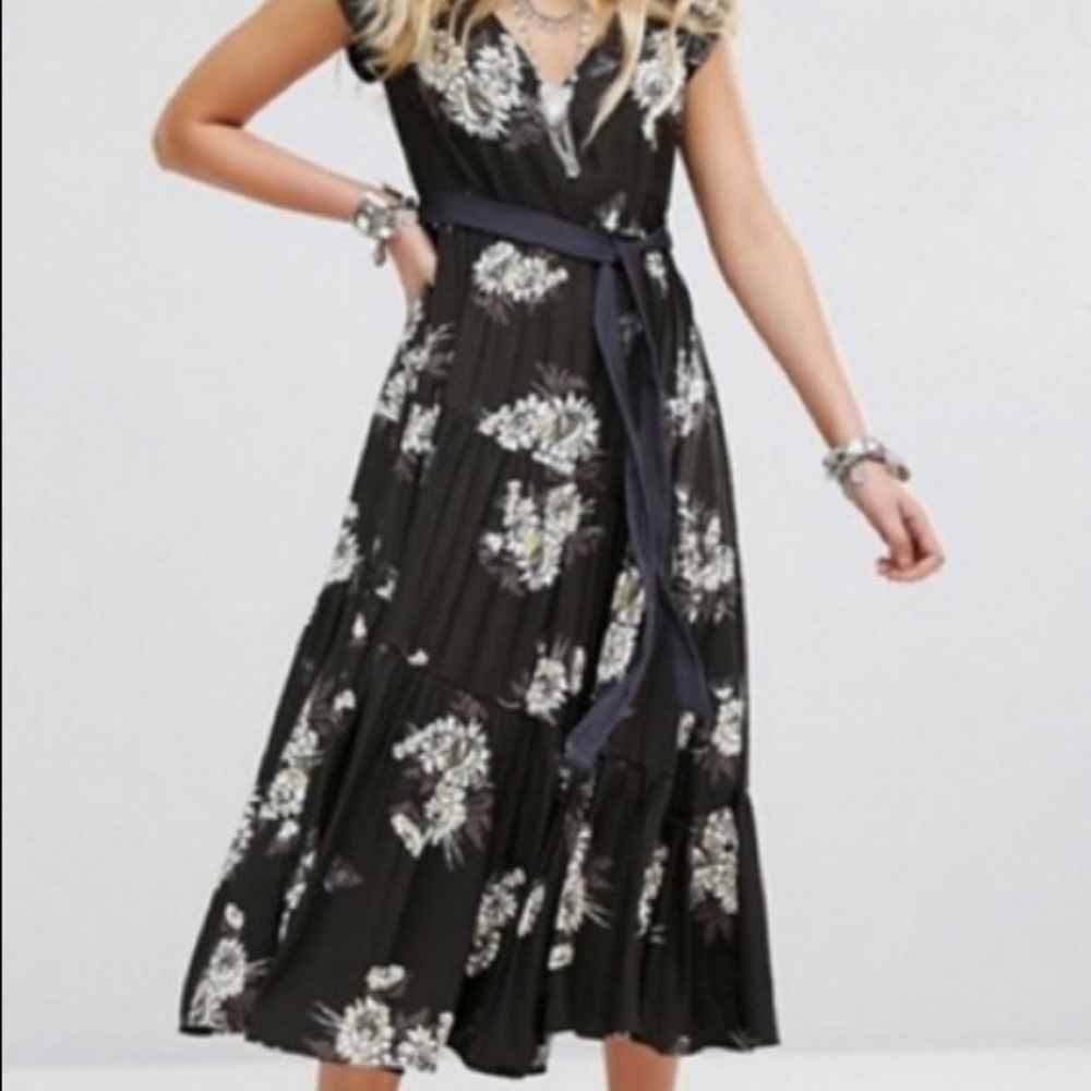 Free People Black All I Got Dress Size 0
